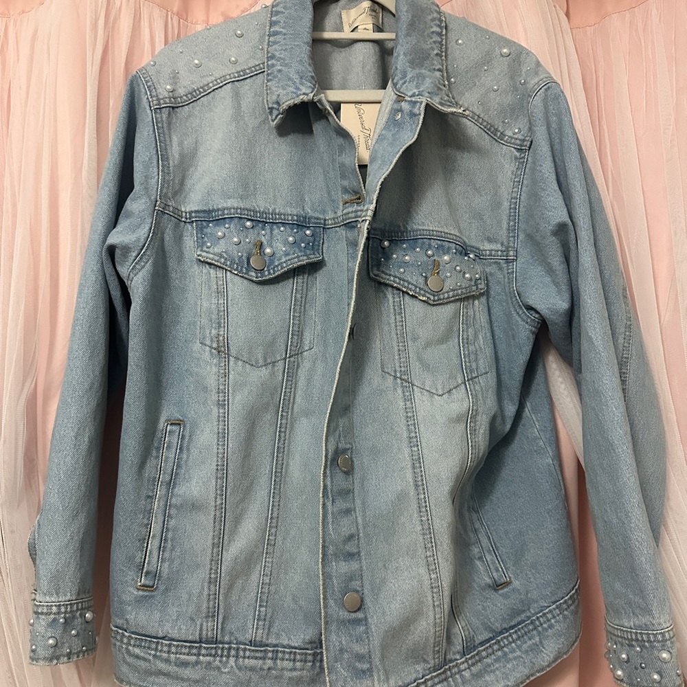 Pearl Embellishment Denim Jacket